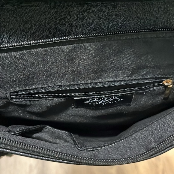 Clutch - Picture 3 of 3